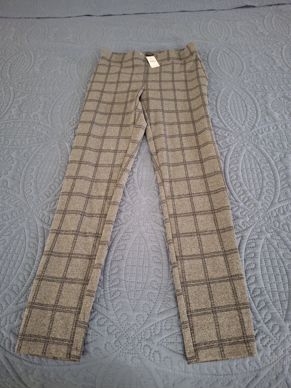 LOFT Pull-On, NWT Gray Plaid Skinny Trousers (Small, Tall)